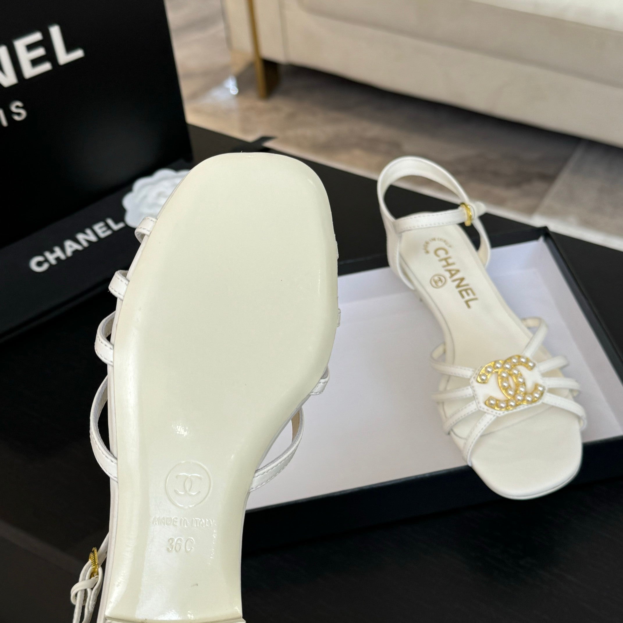 CC 15mm Sandal White Sheepskin 212925