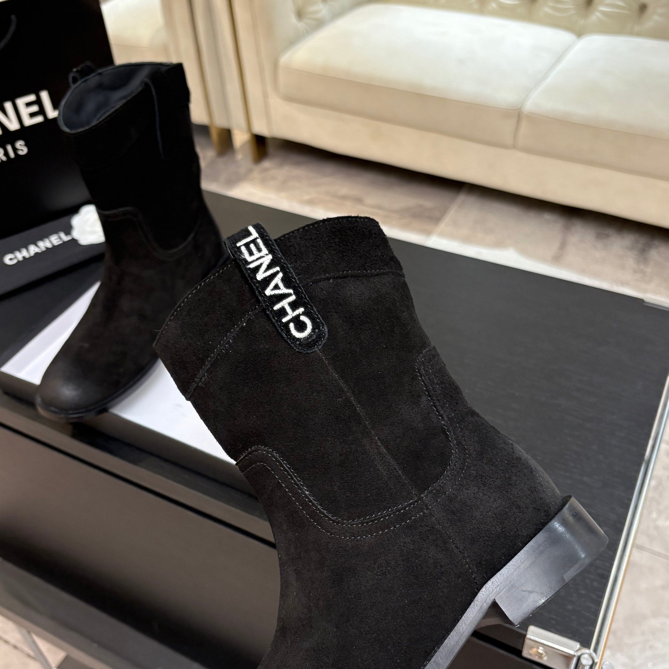 CC 2025 Short Boot Black Suede 550660