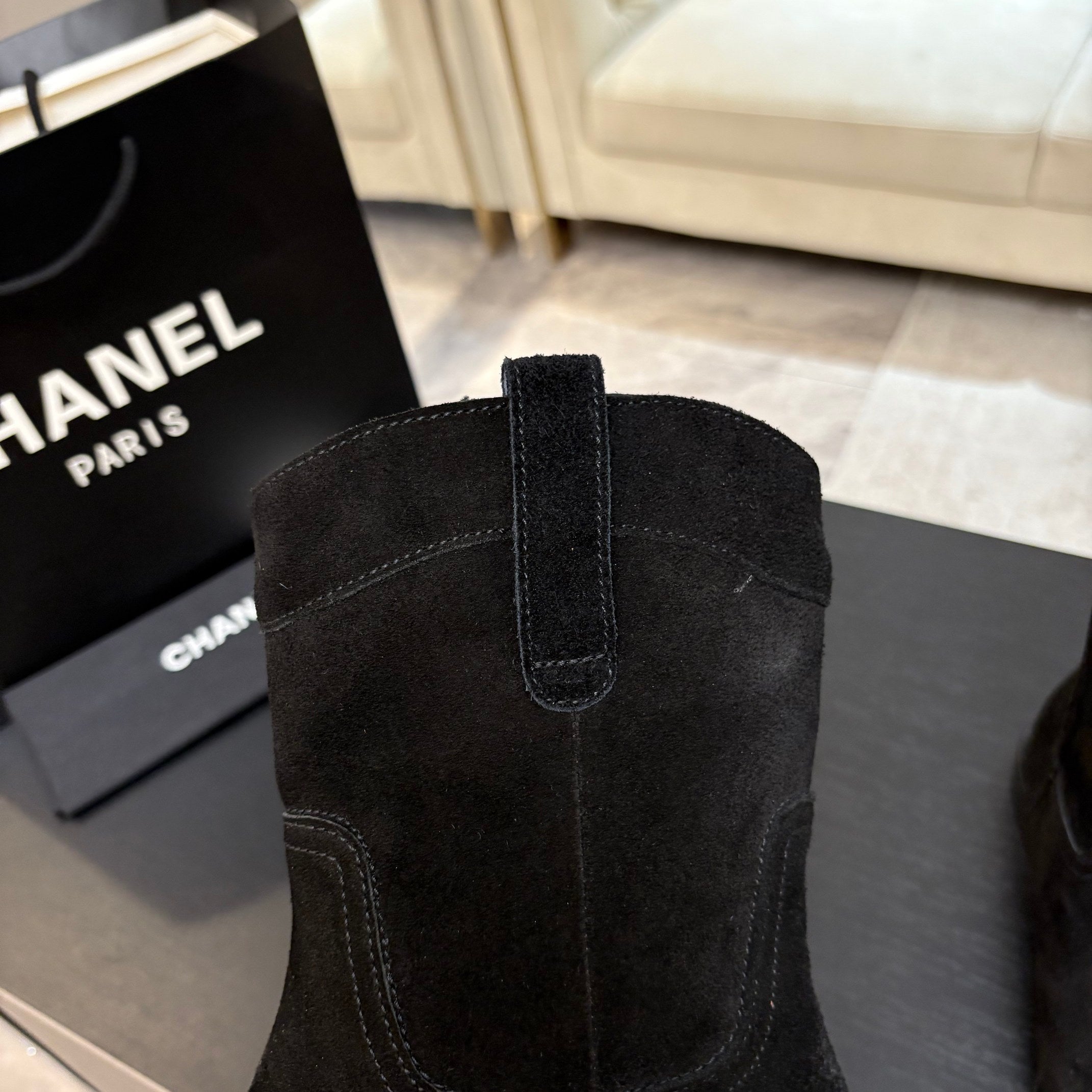 CC 2025 Short Boot Black Suede 550660