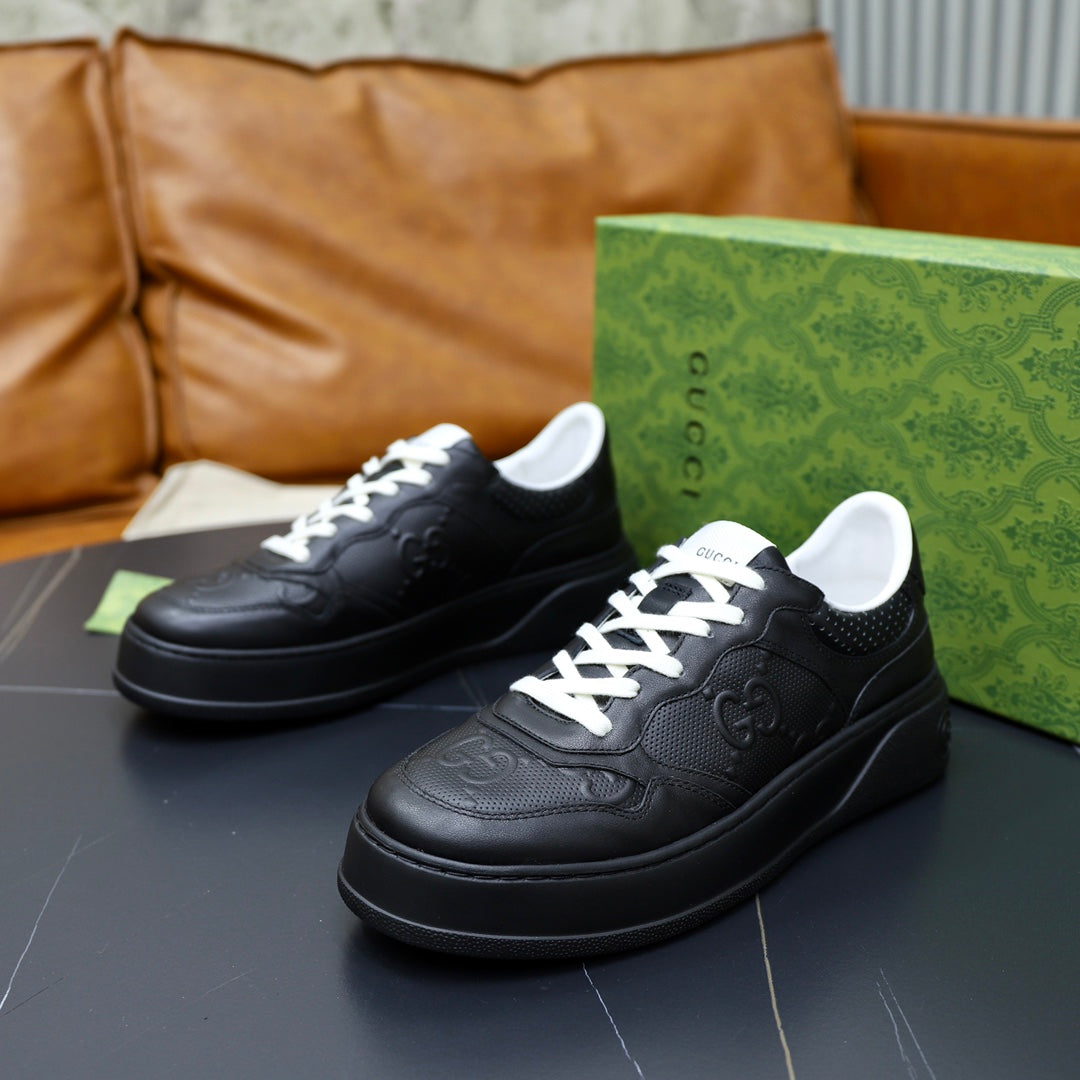 GG Men's Sneaker Black Cowhide Embossed 523163