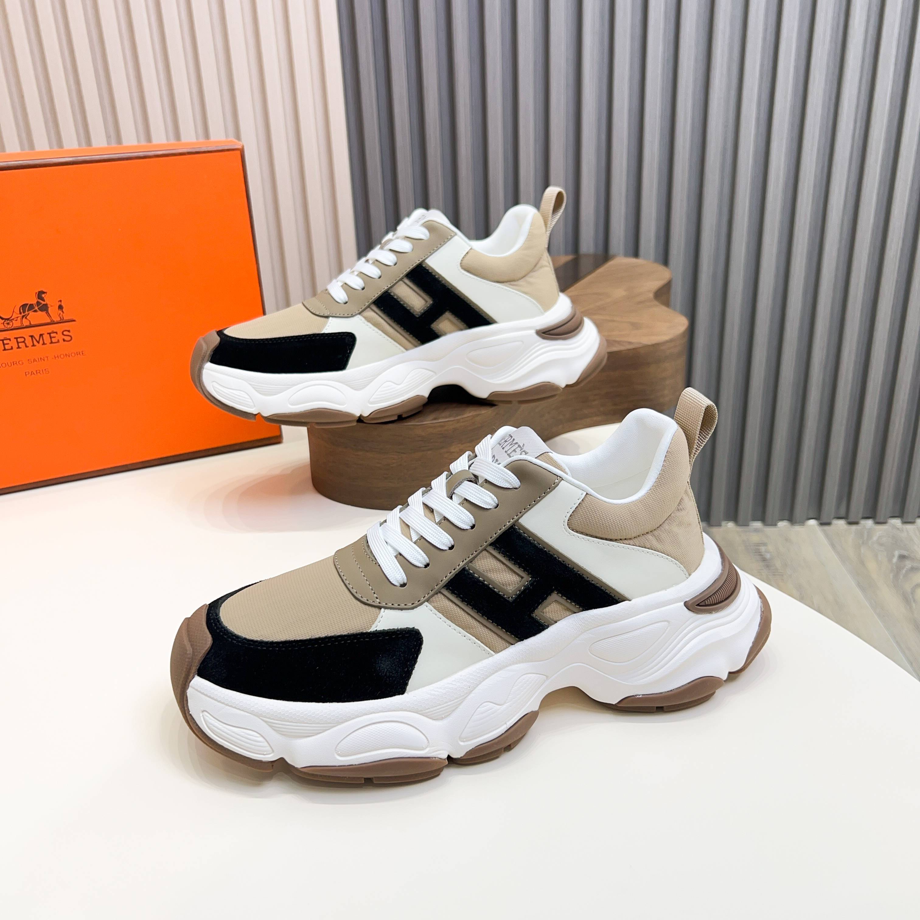 HM Men's Sneaker Beige Calfskin Suede 601279