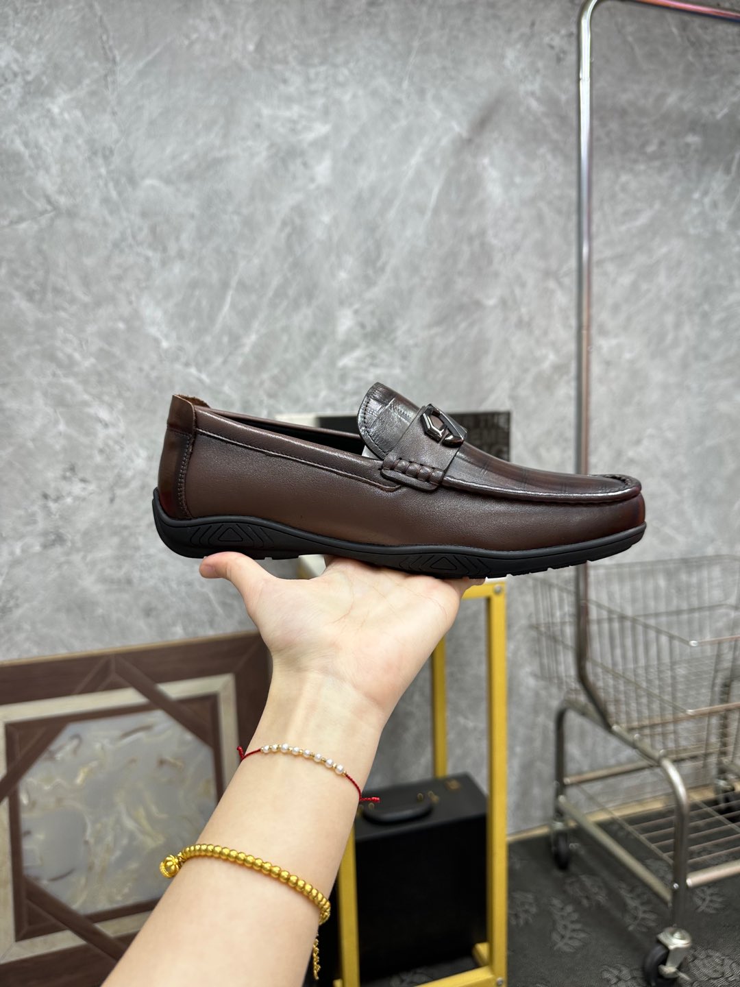 GG Men's Loafer Brown Embossed Cowhide 532511