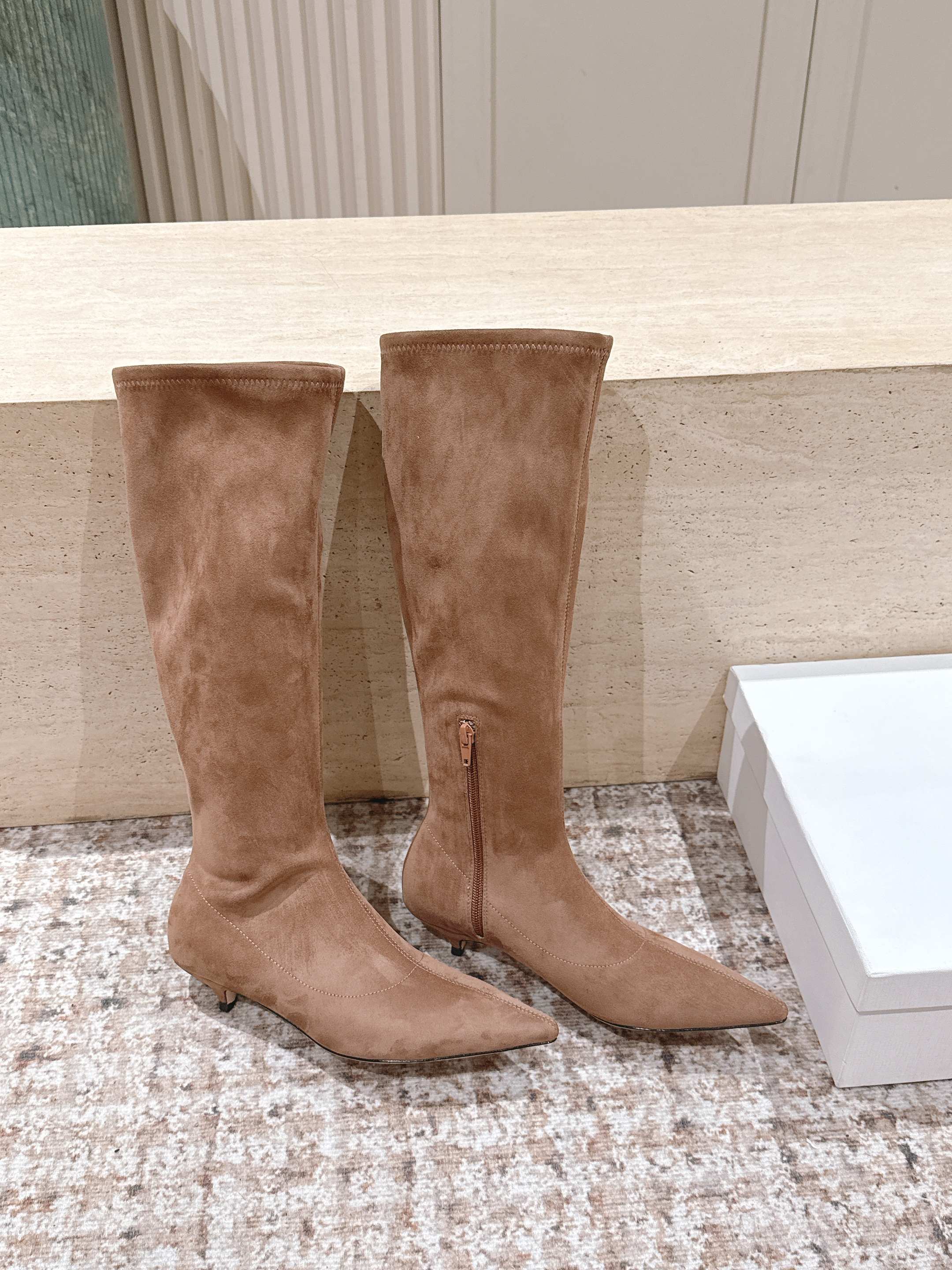 The Row 2025 Long Boot Brown Suede 556126