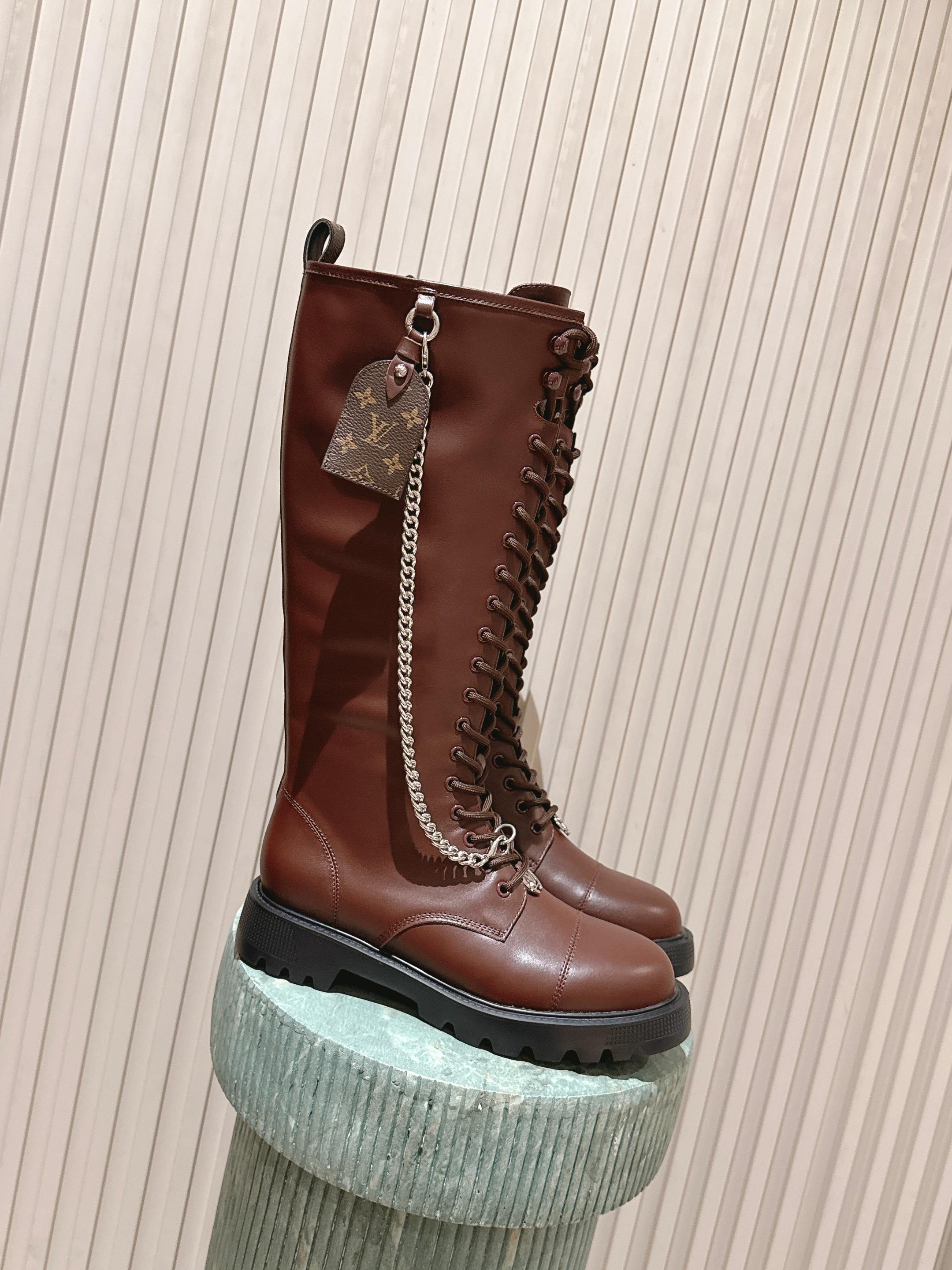 LV 25 Martin Boots Brown Cowhide 576914