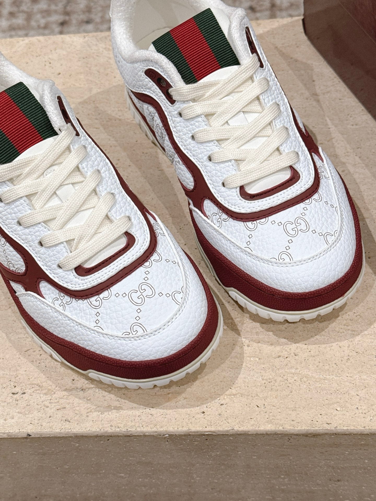 GG 26 Couple Sneakers White Burgundy Cowhide 630706