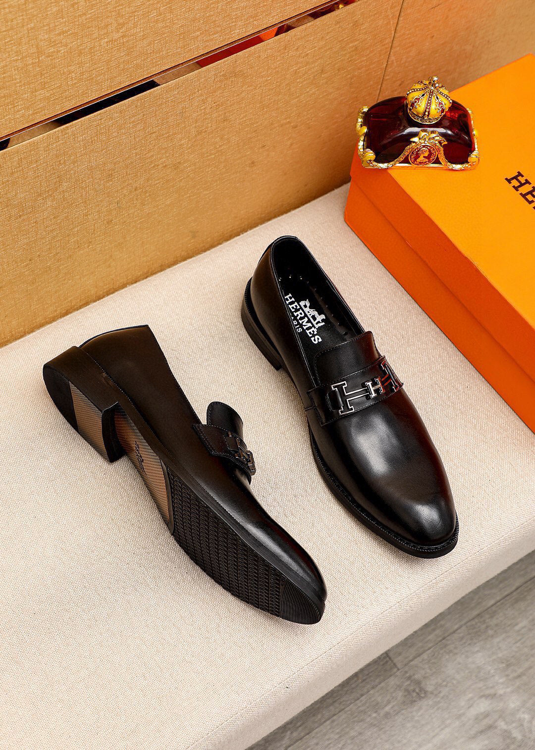 HM Men's Loafers Black Calfskin 679794