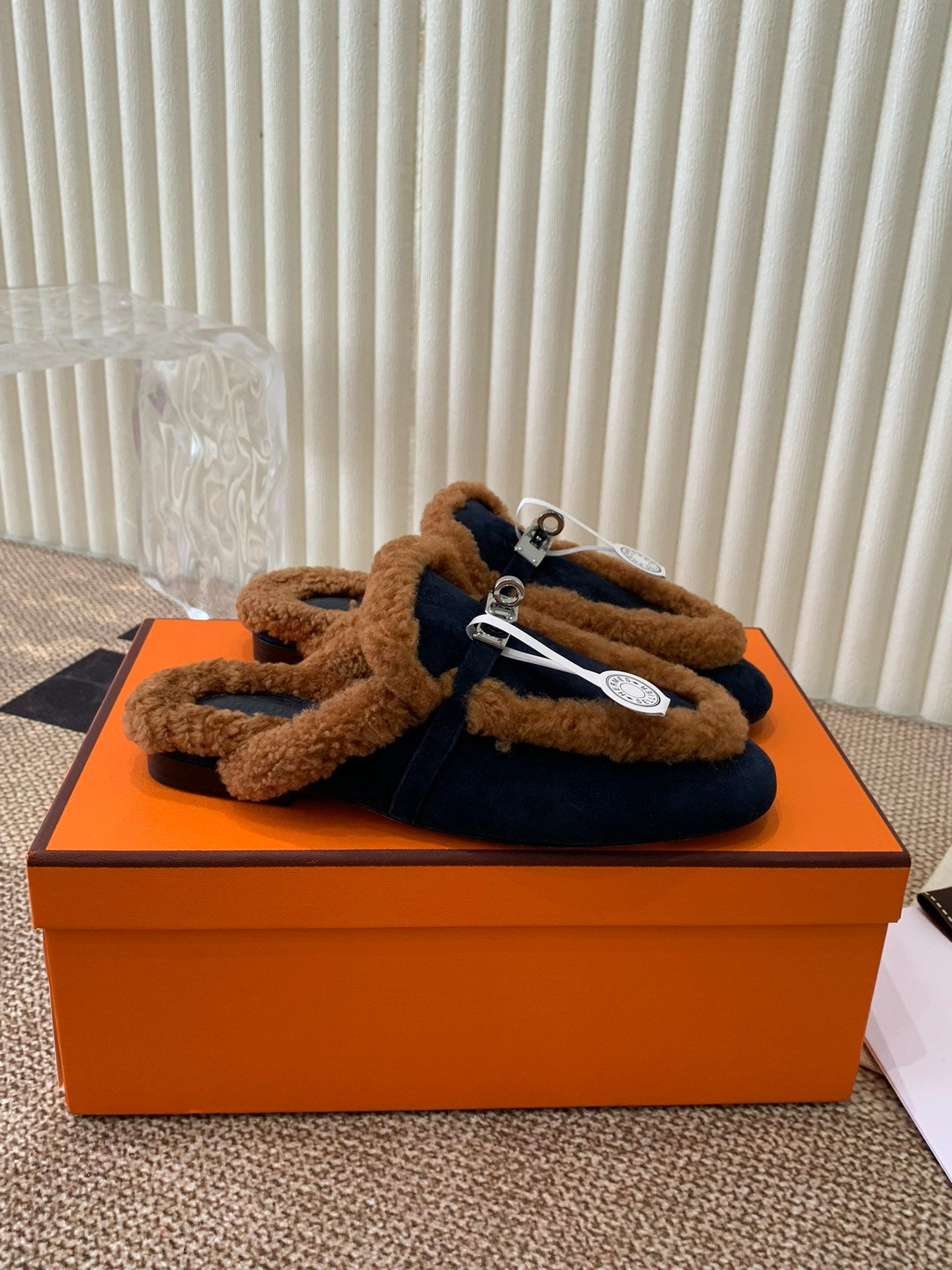 HM Oz Mule In Black Suede Lined With Wool Fleece 113195