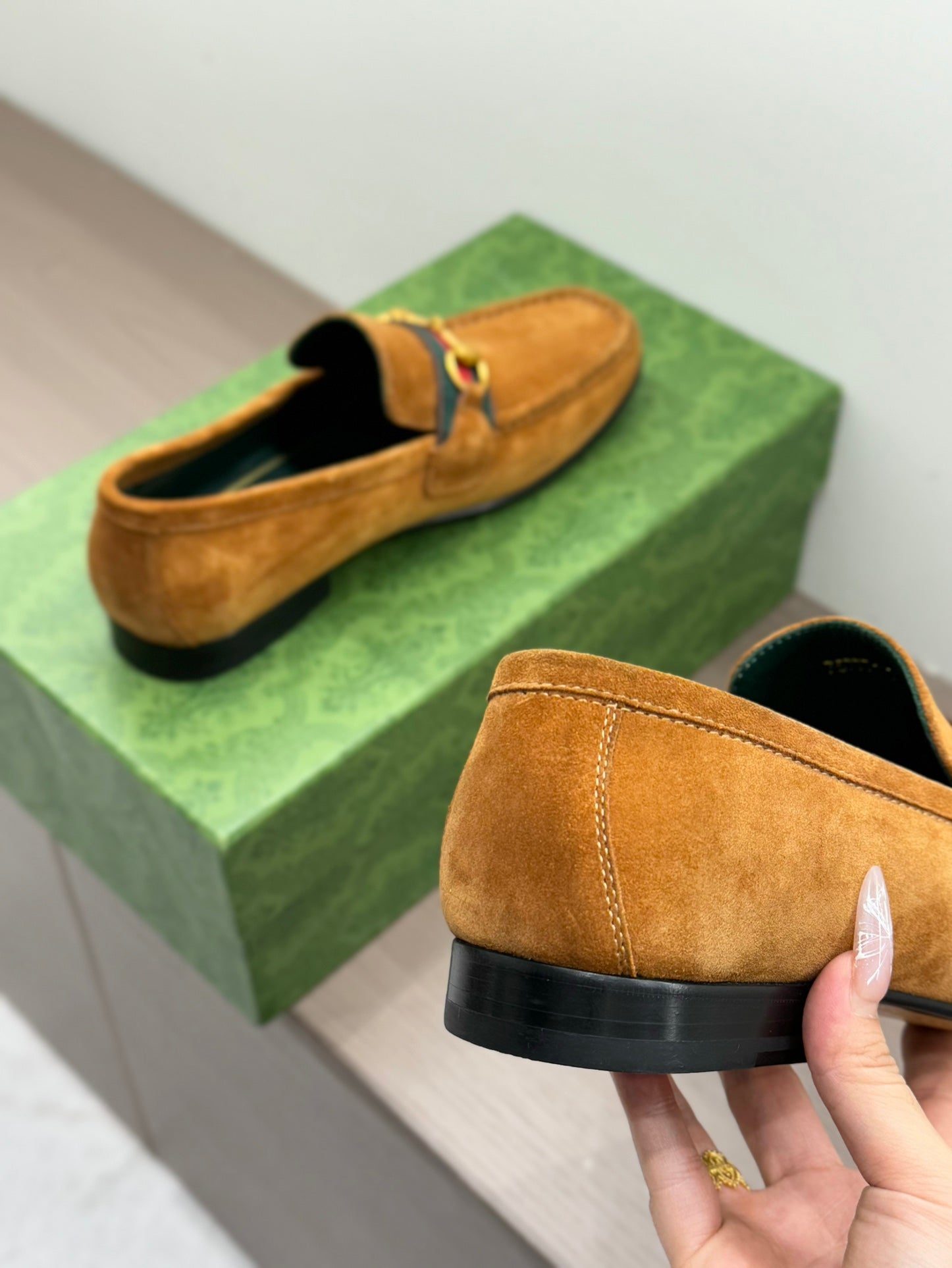 GG Men's Horsebit Loafer Brown Suede 542460