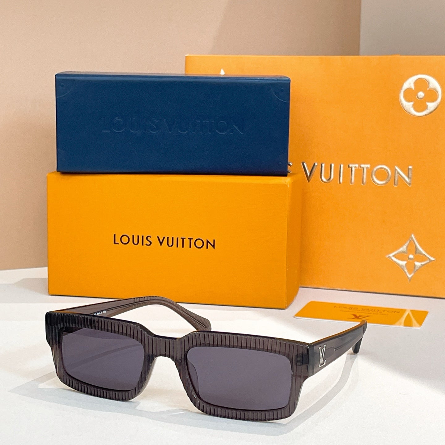 Louis Vuitton Sunglasses 607132