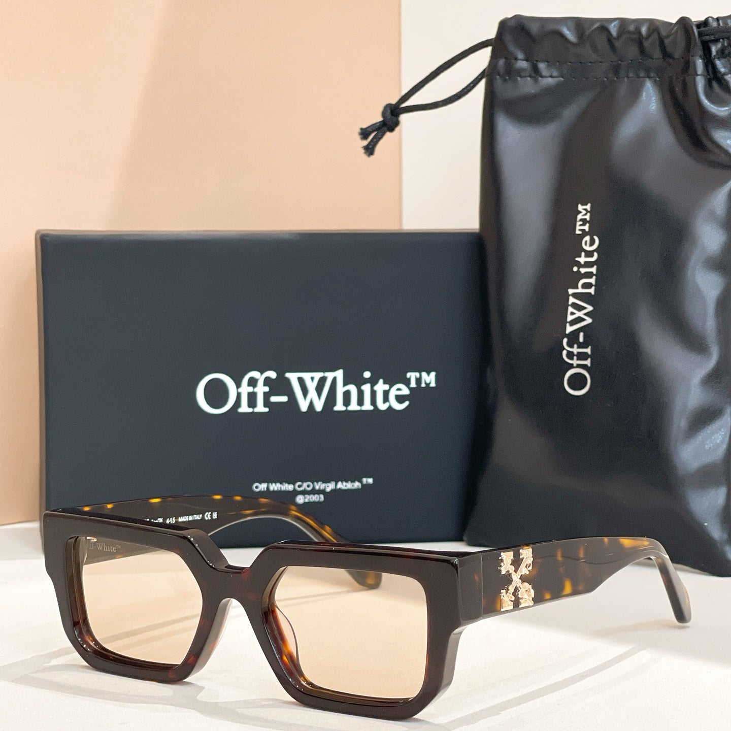 Off-white Sunglasses 666687