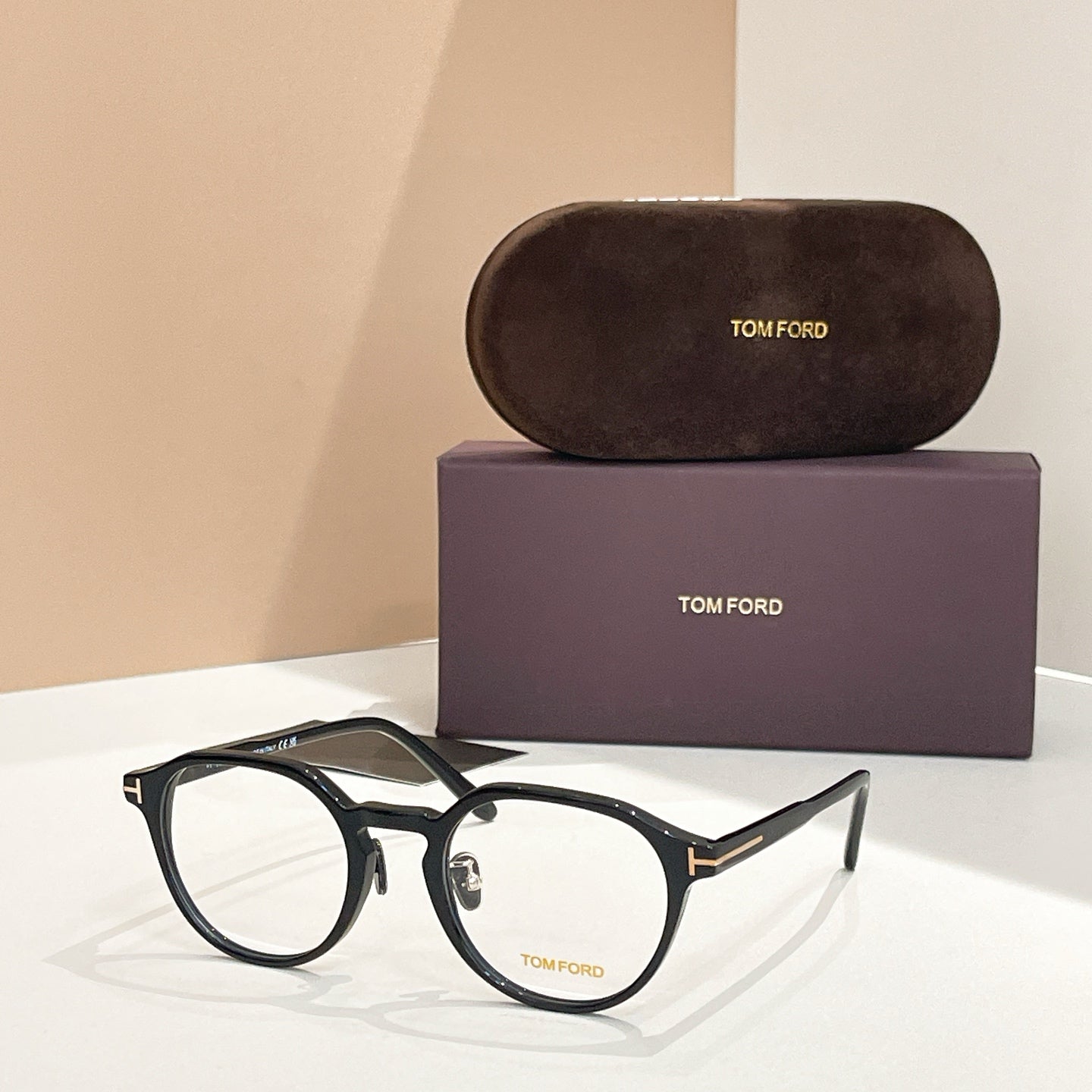 Tom Ford Sunglasses 697317