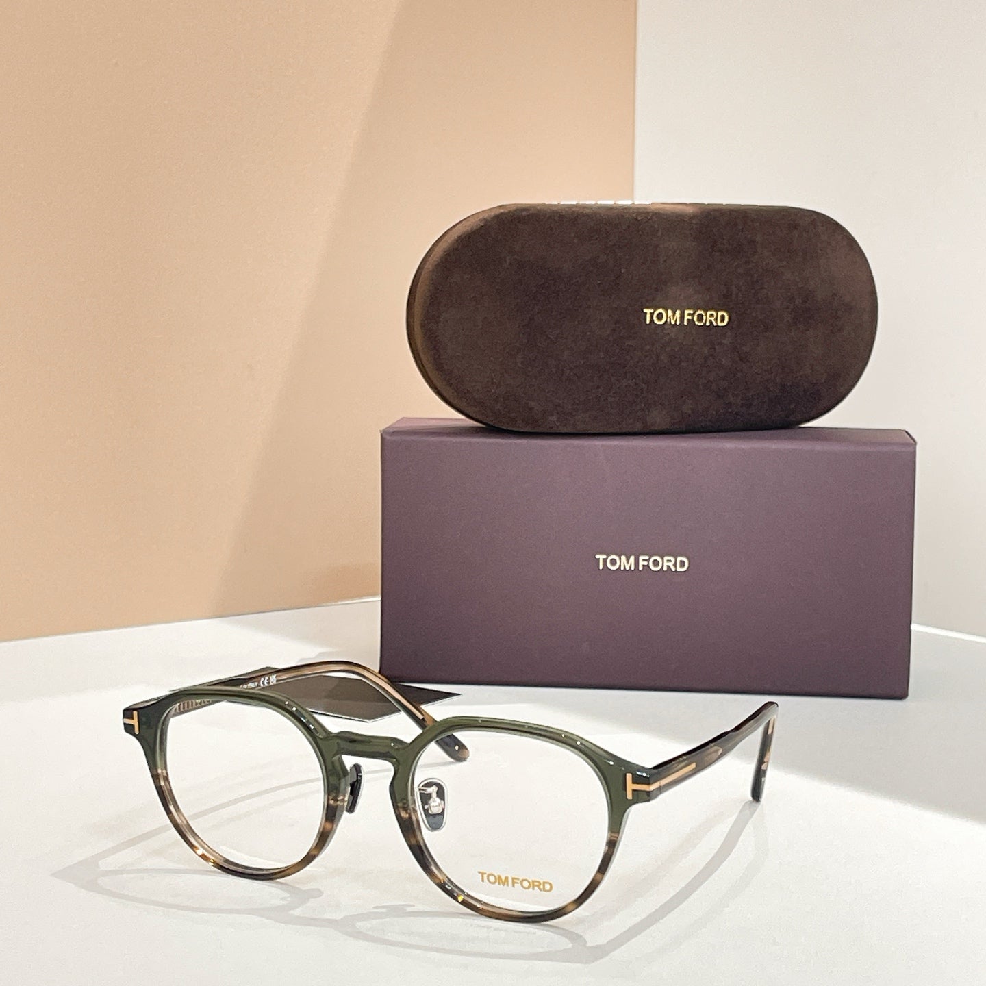 Tom Ford Sunglasses 697317