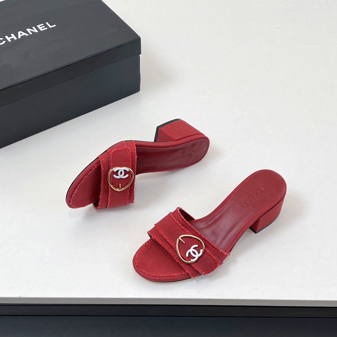 CC Mule Sandals In Red Canvas Fabric 149440