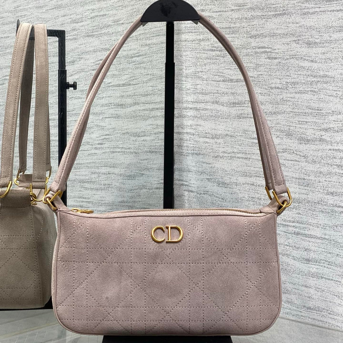 Dior 2026 Quilted Leather Zippered Shoulder Bag 26cm Suede Leather 403691