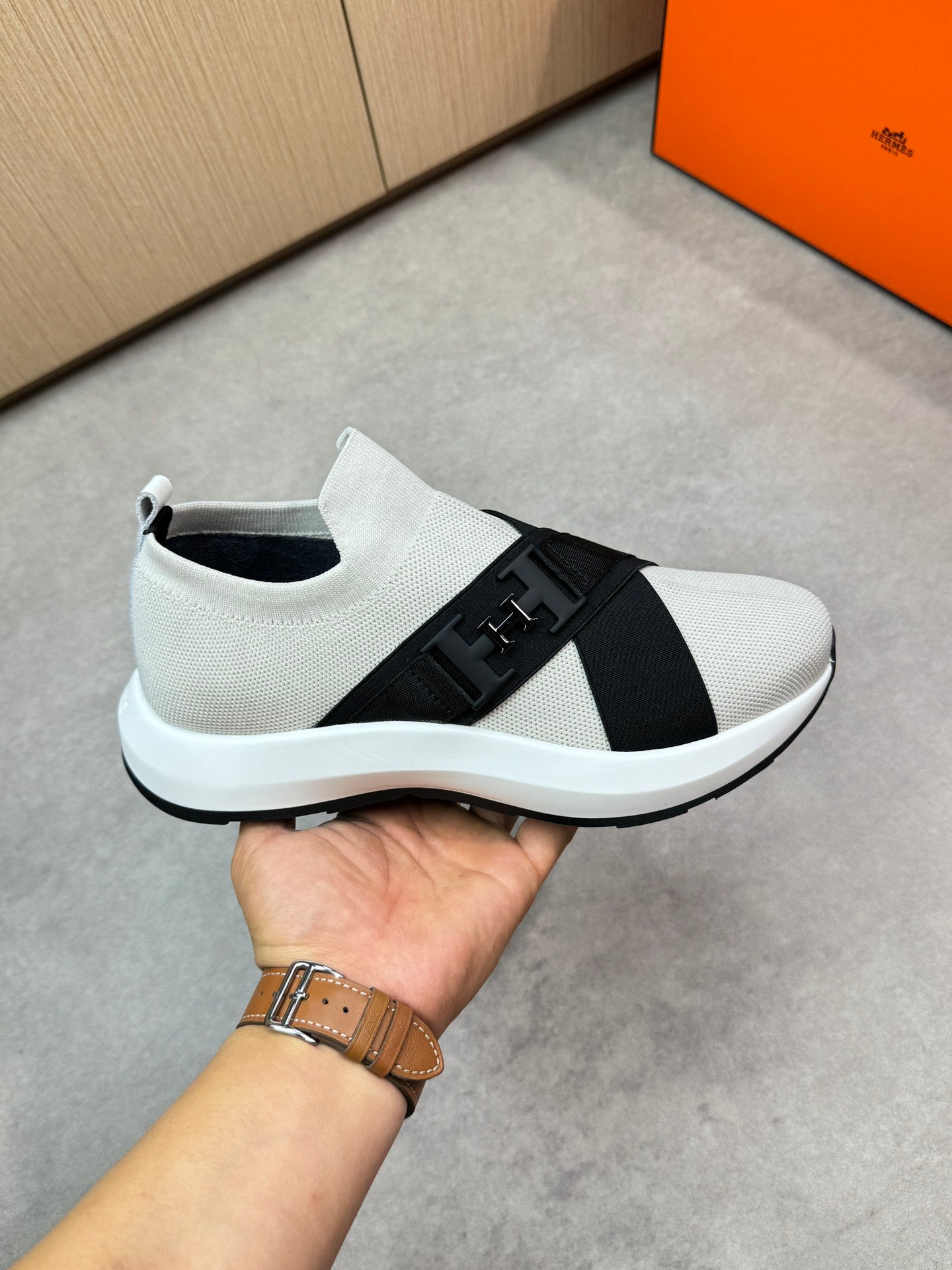 HM Men's Slip on Sneaker Black Knitted Fabric 643377