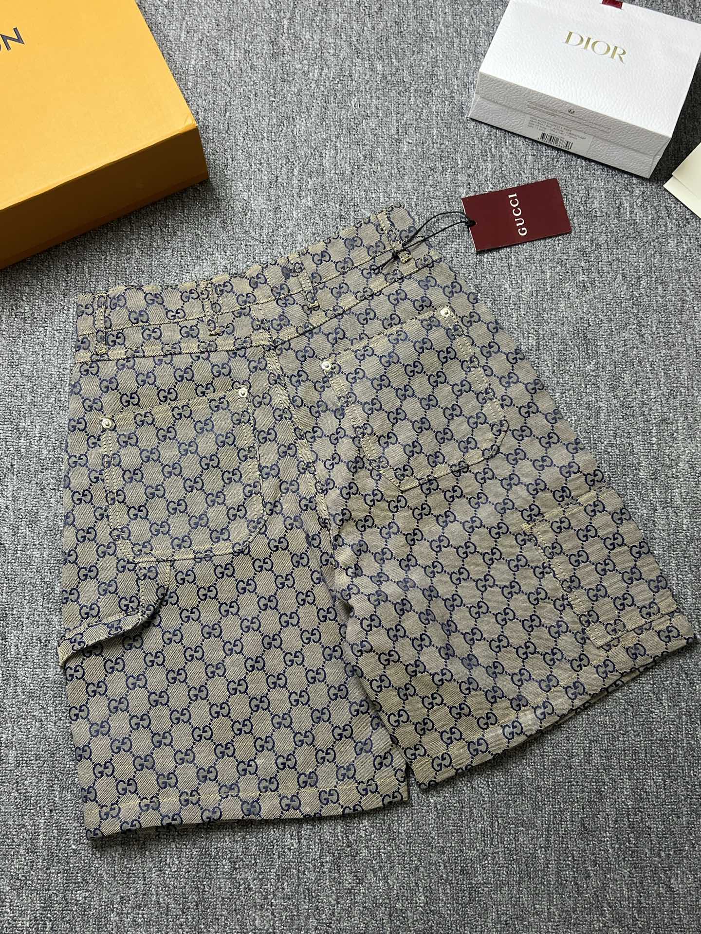 GC 2026 Men's Shorts Taupe Blue Denim 640787