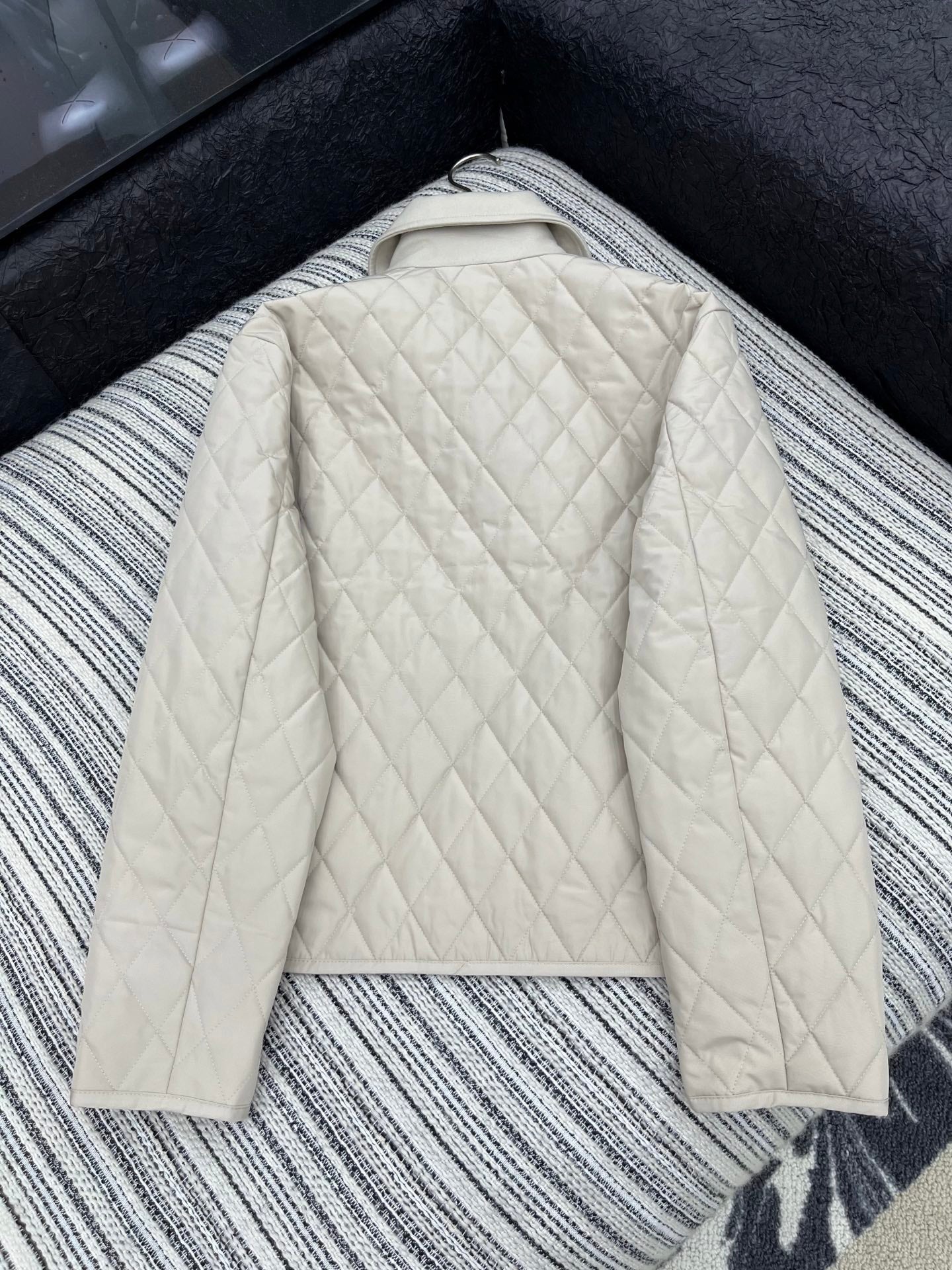 LP 25 Quilted Jacket Cream Polyester Down 313369