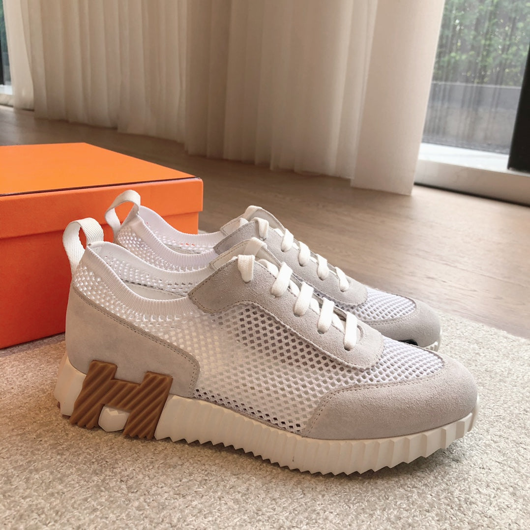 HM Men's 25 Sneaker White Mesh Suede 541304