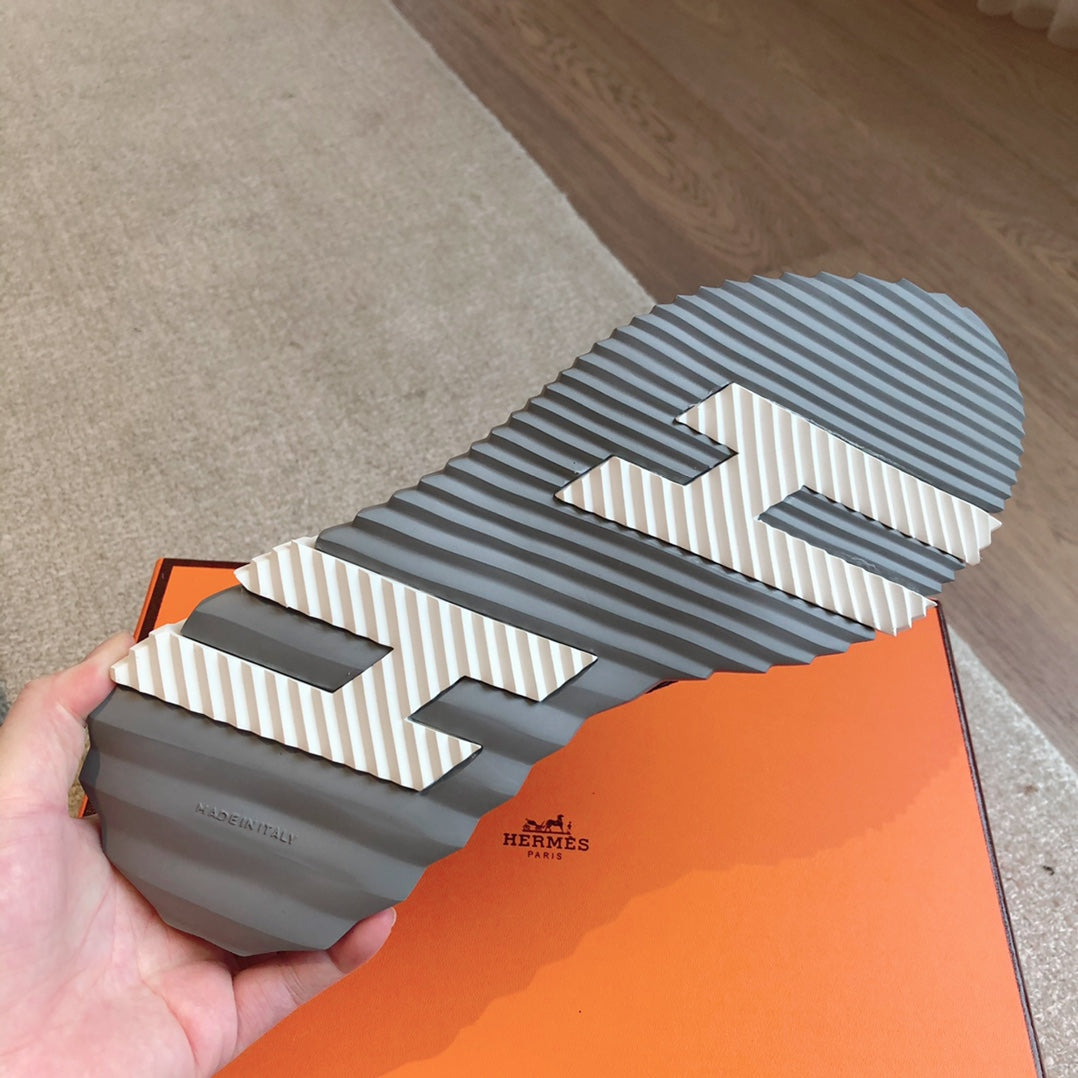 HM Men's 25 Sneaker Grey Mesh Suede 541306