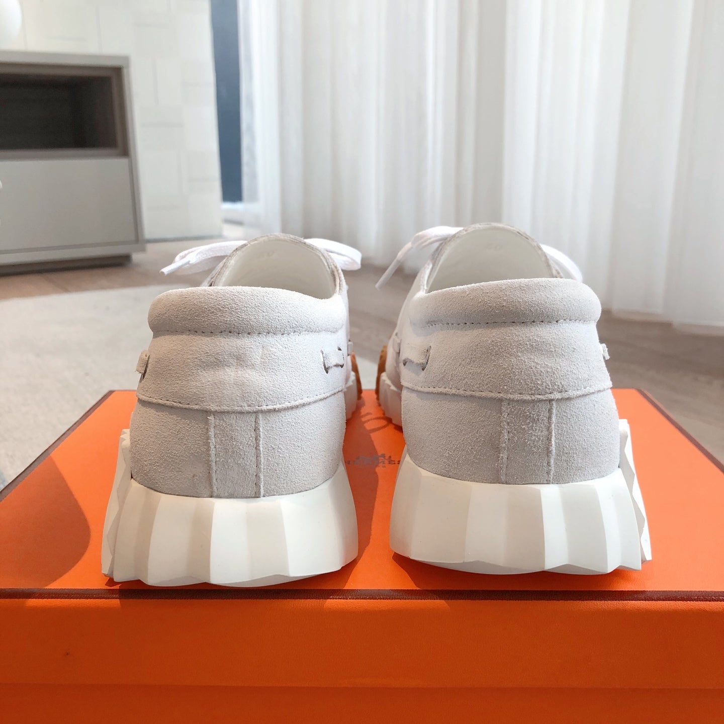 HM Men's 25 Ketch Sneaker White Suede 639267