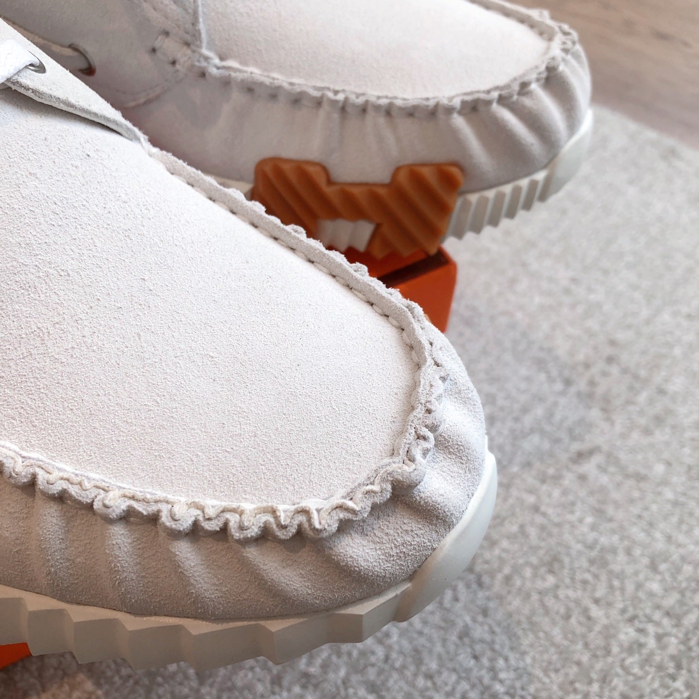 HM Men's 25 Ketch Sneaker White Suede 639267