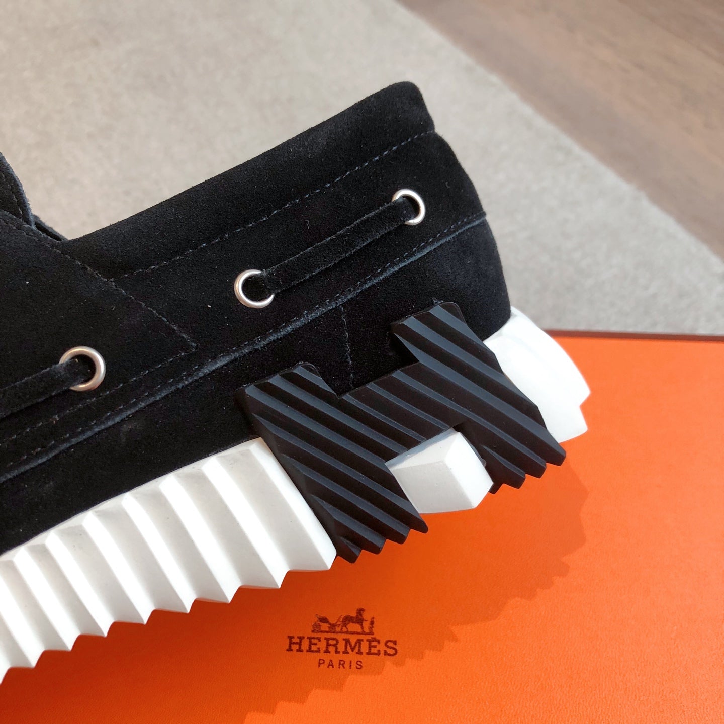 HM Men's 25 Ketch Sneaker Black Suede 639270