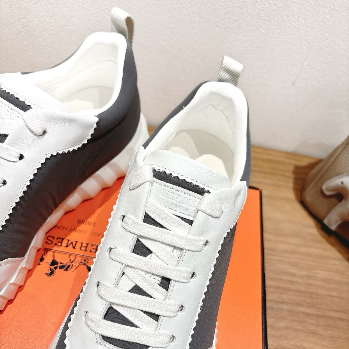 HM 25 Bouncing Sneaker Grey Lamskin 318385