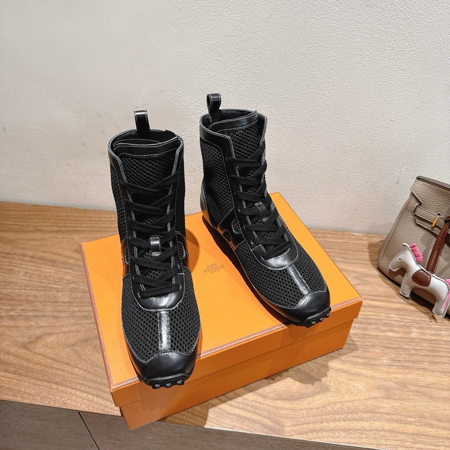 HM 25 Kiatsu Sneaker Black Mesh Calfskin 329536