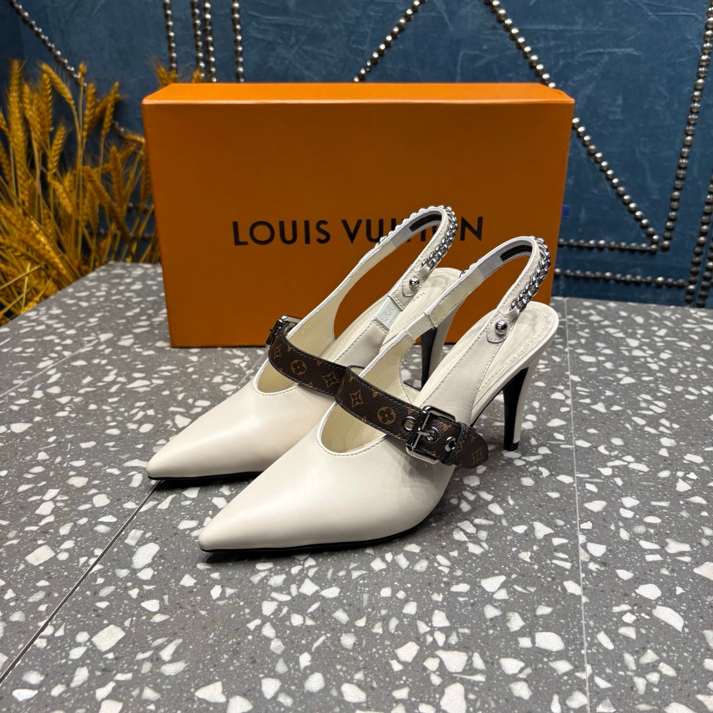 LV 26ss Slingback 75 White Cowhide 628439