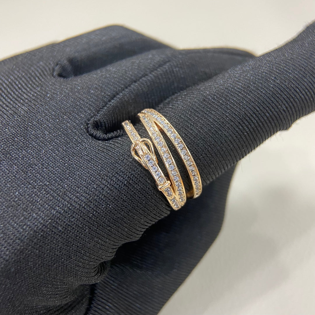 HM Buckle Diamond 3 Ring