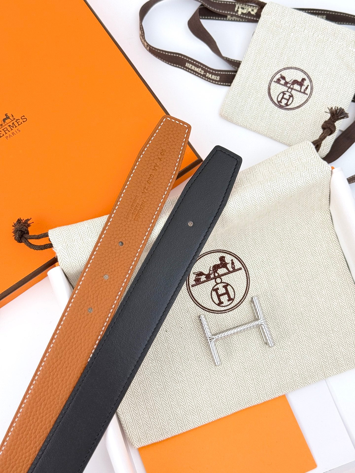 HM 32mm Hisseo belt & Reversible Brown leather 186454