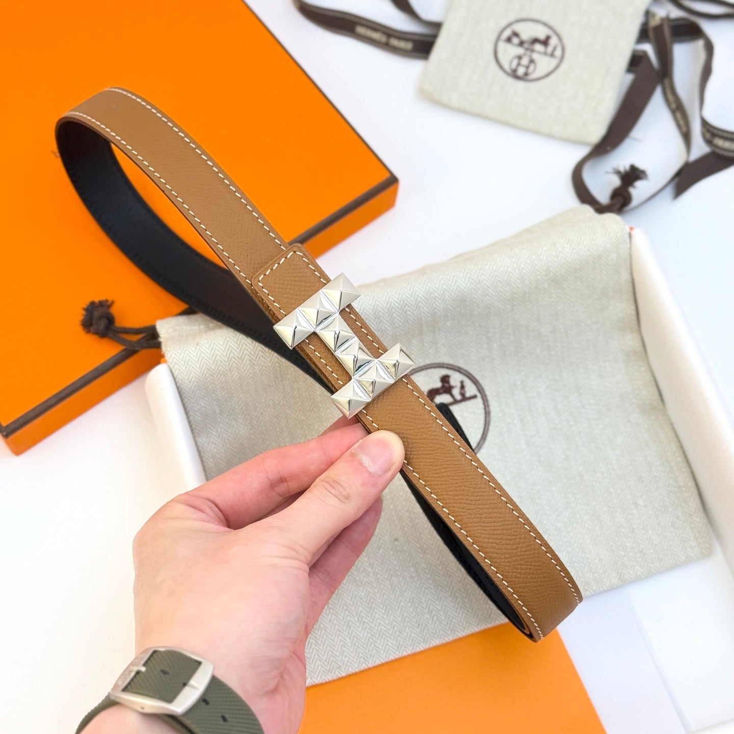 HM Infini Reversible Belt 24mm Brown Epsom Silver Buckle