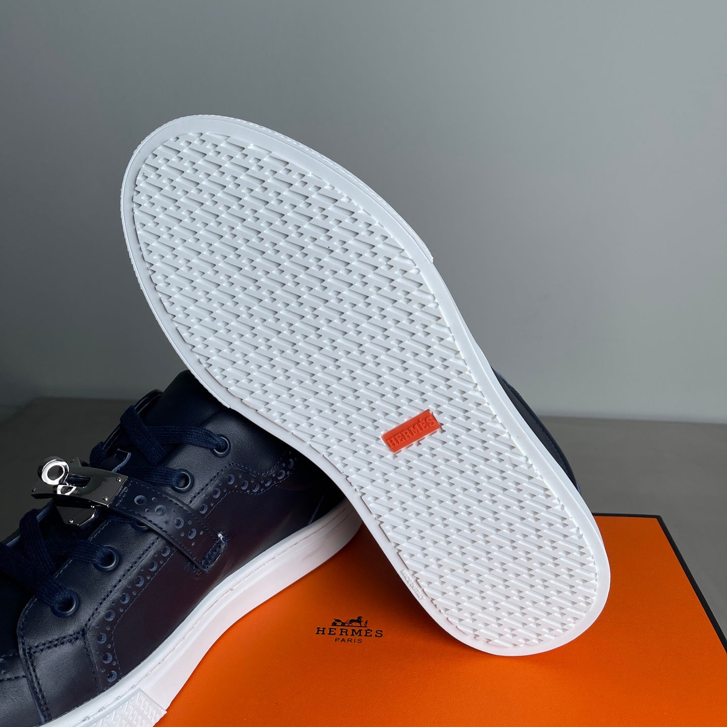 HM Men's Day Sneaker Navy Blue Lambskin 703791