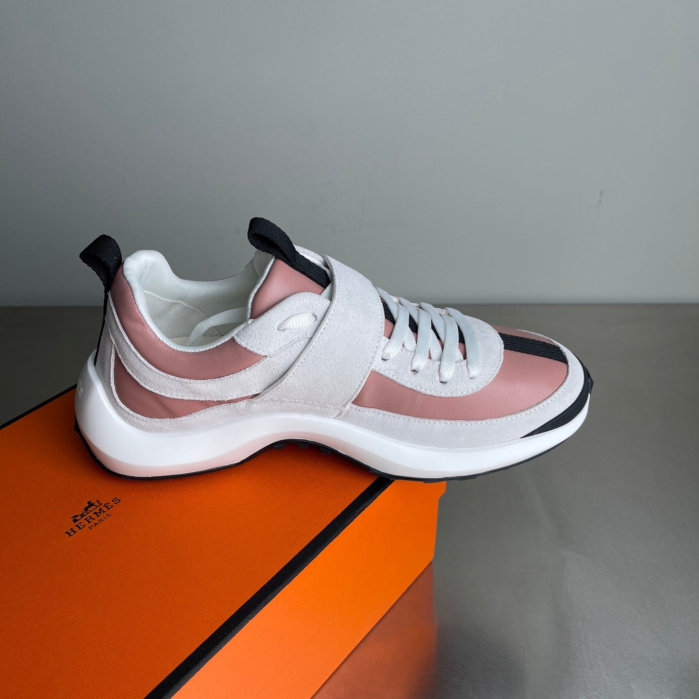 HM Men's Loop Sneaker Pink White Calfskin 741458