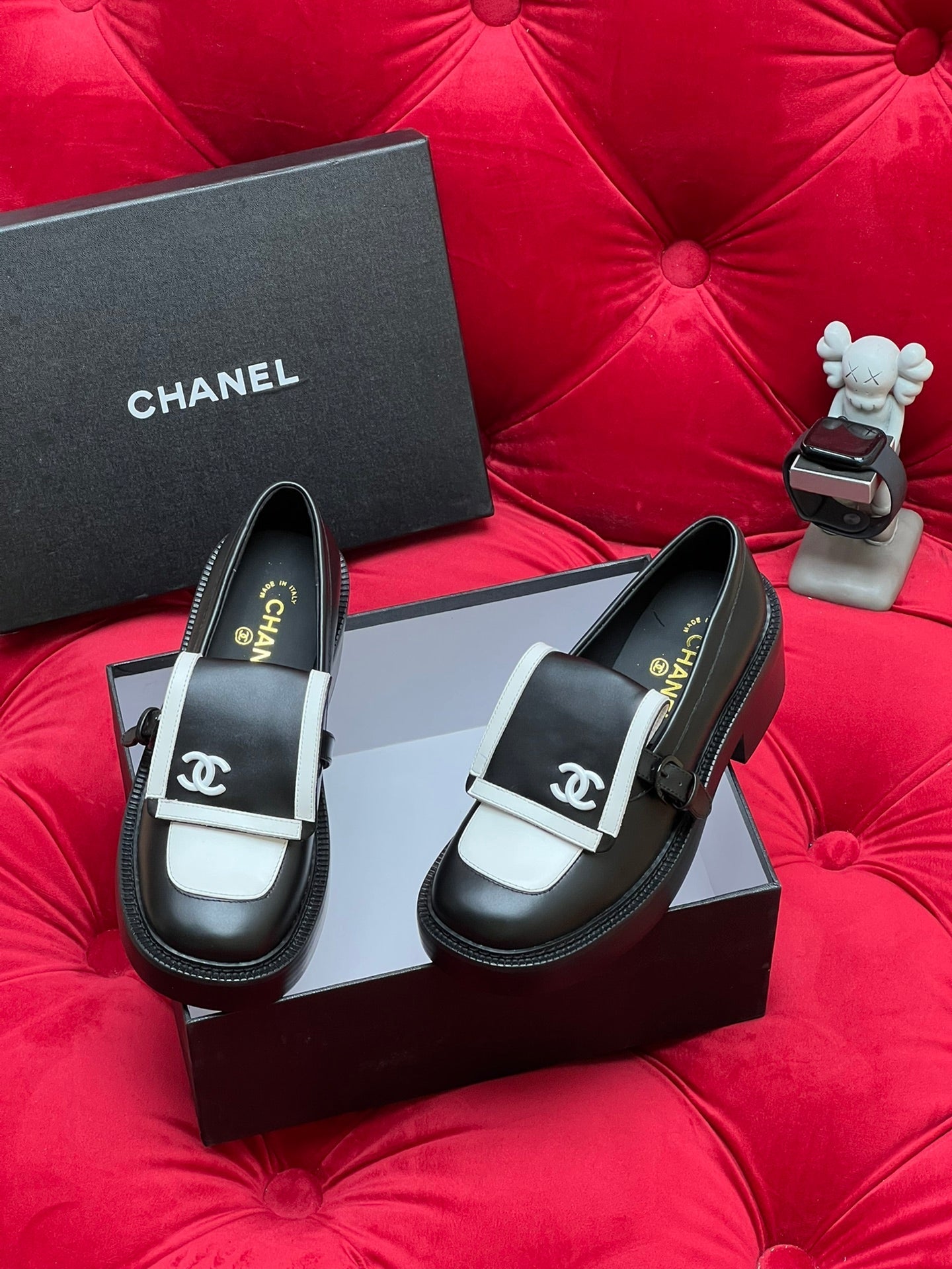 CC MOCCASIN LOAFER IN BLACK MIX WHITE LAMBSKIN