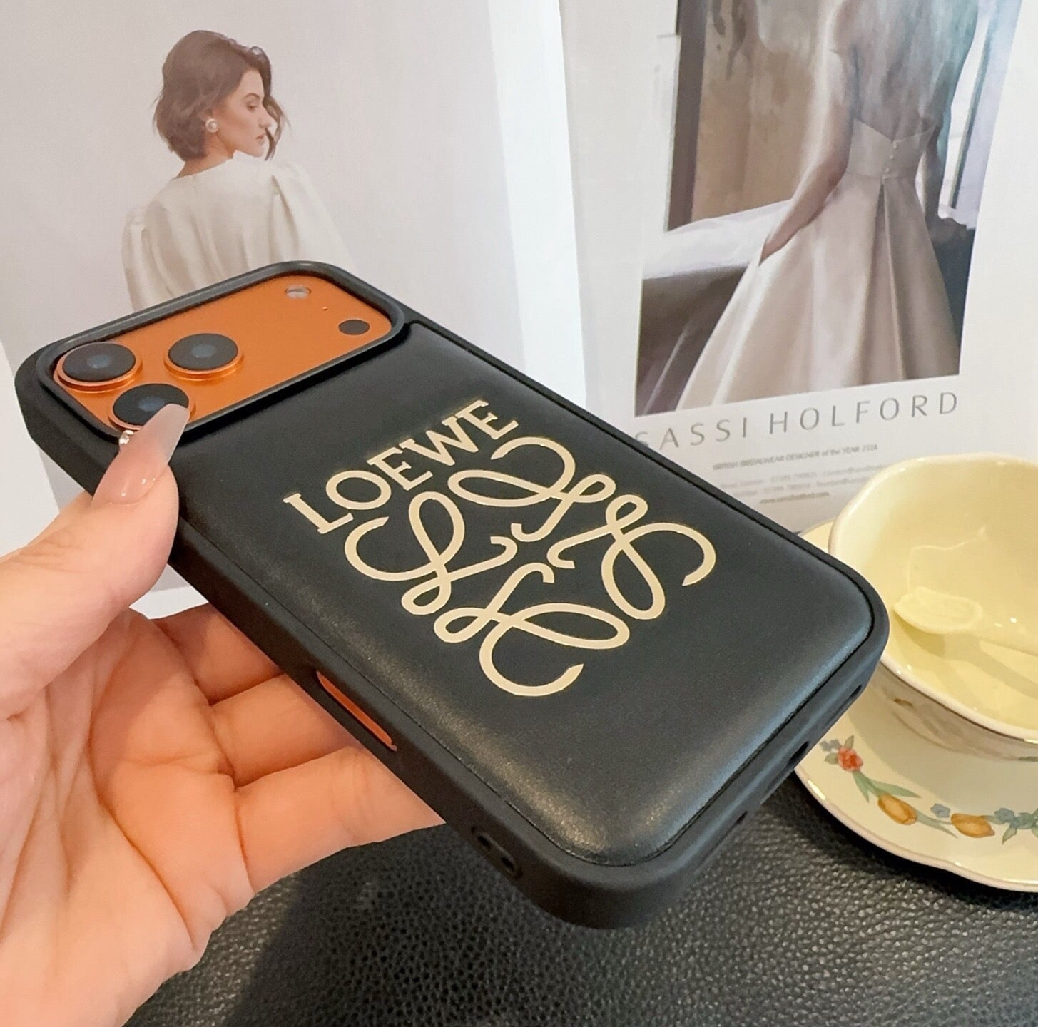 Loewe Phone Case with Big Logo 393900