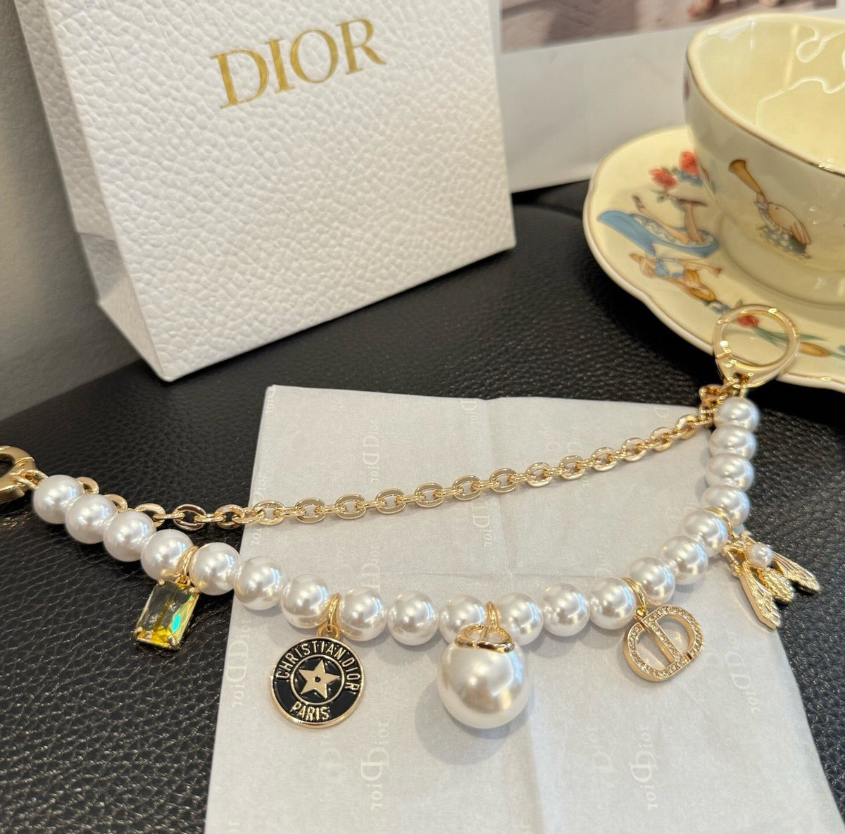 Dior Pearl Chain Charm 537029