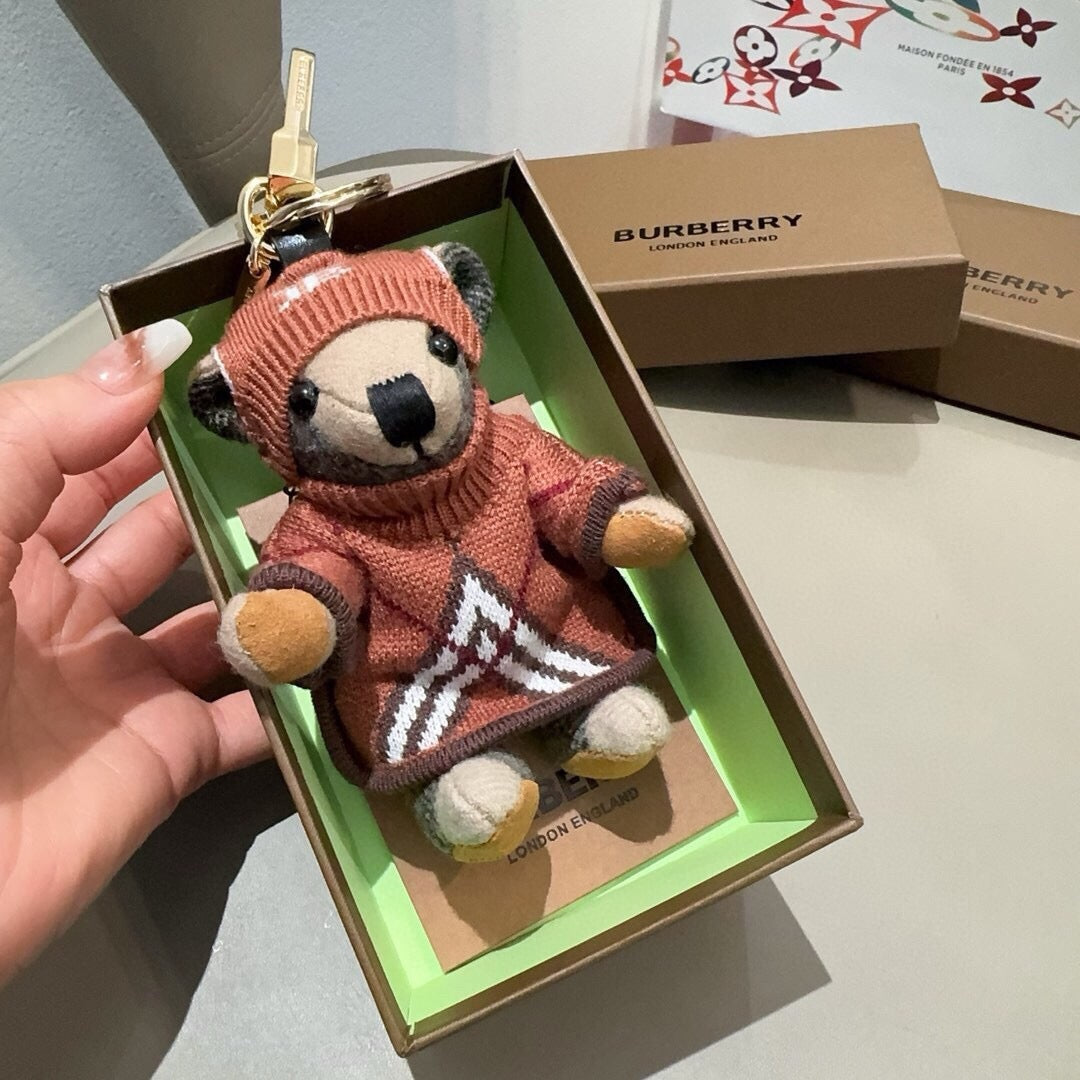Burberry Thomas Keyring Charm 539061