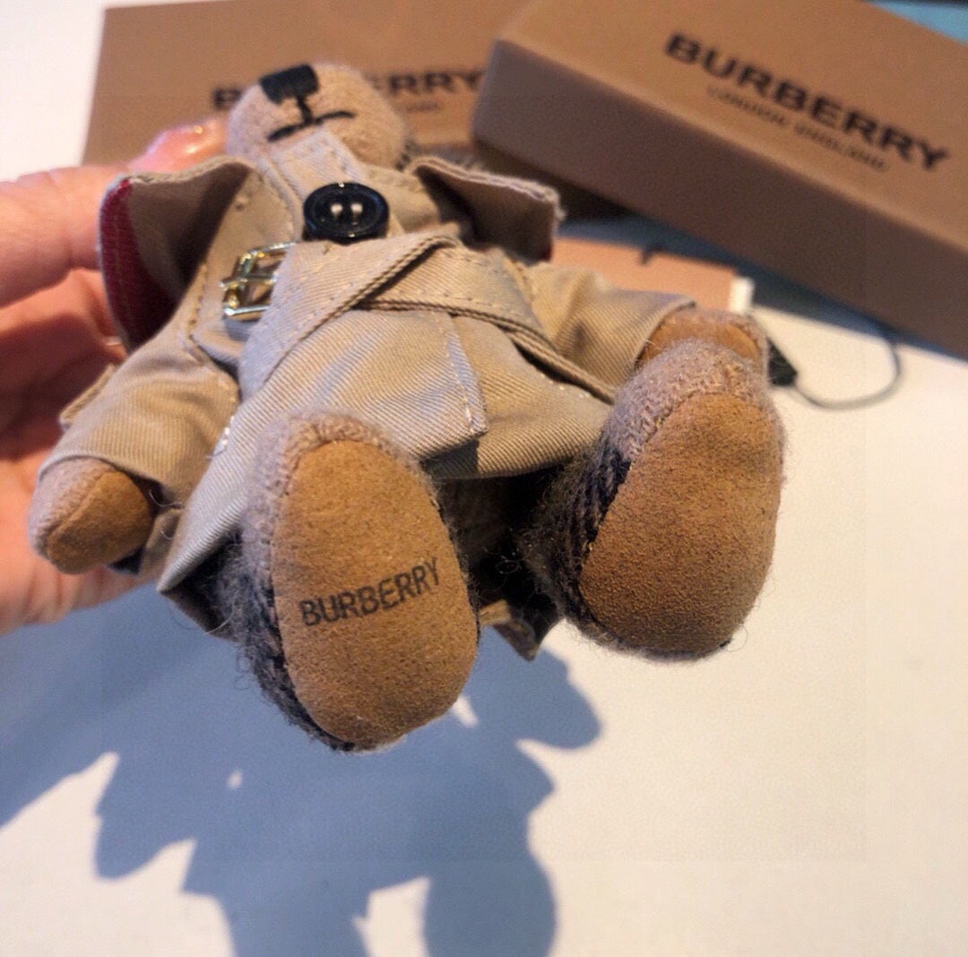Burberry Thomas Bear Charm 539073