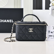 CC 25C Vanity Top Handle 17cm Black Grained Calfskin Light Gold Hardware