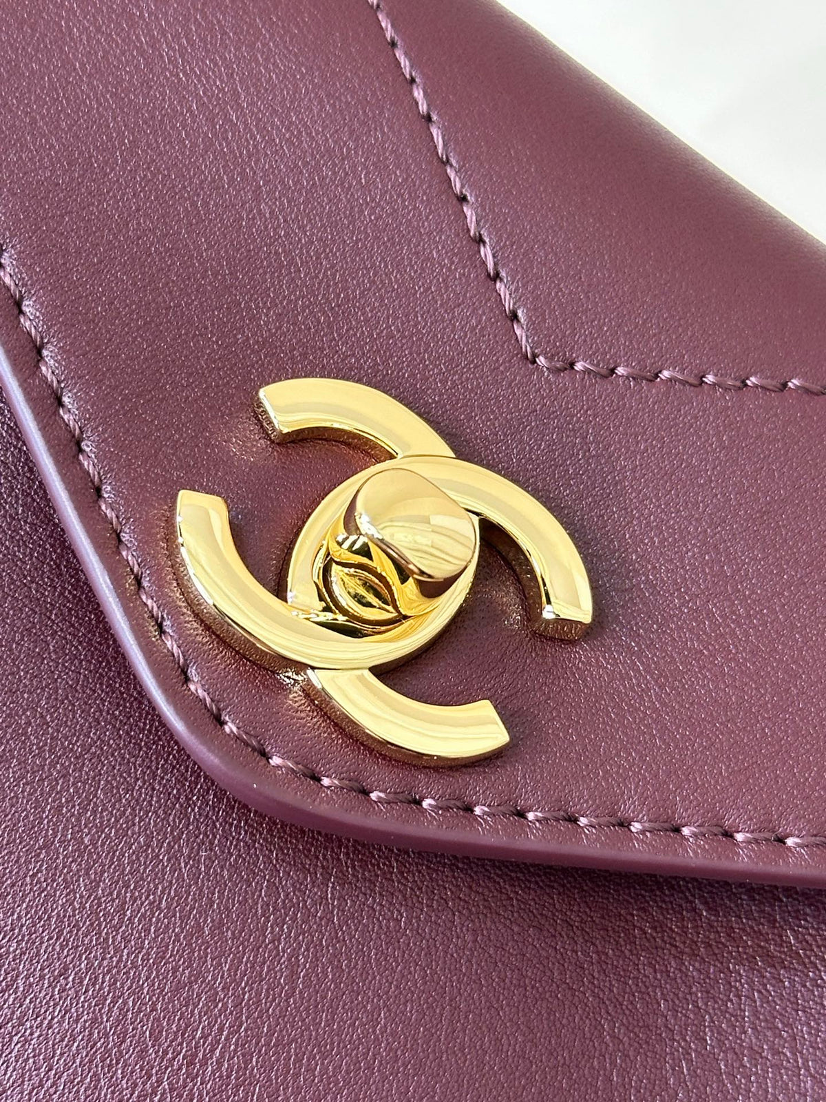 Chanel 2026 V-shaped Flap Bag 19.5cm Burgundy Smooth Leather