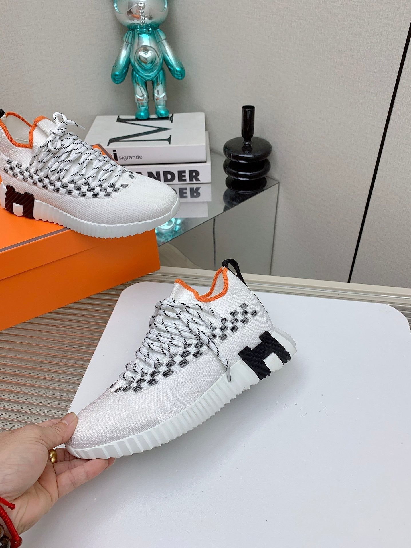 HM Flex slip-on sneaker In White Woven Fabric 106321