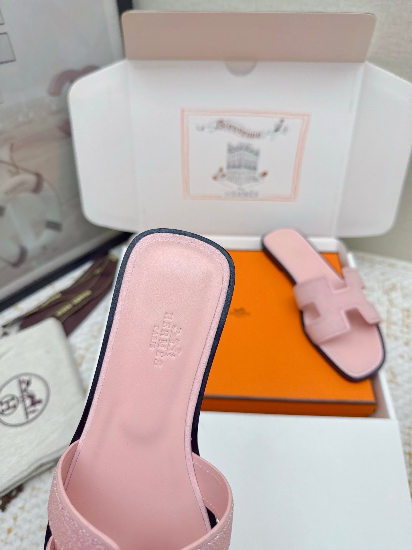 HM 26ss Oran Sandals Light Pink Rhinestone Cowhide 625265