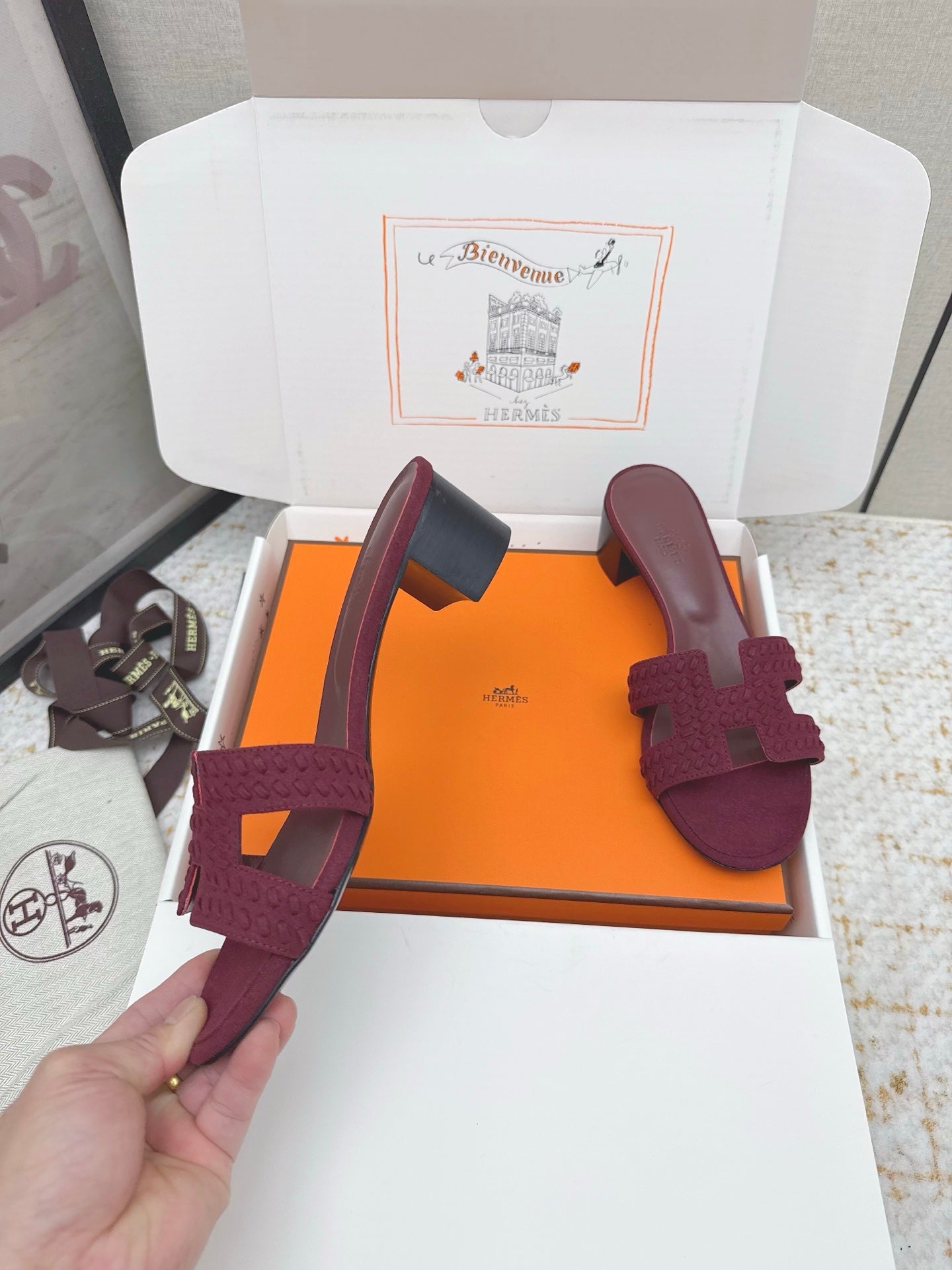 HM 26ss Oran Sandals 50 Burgundy Suede Sheepskin 625144