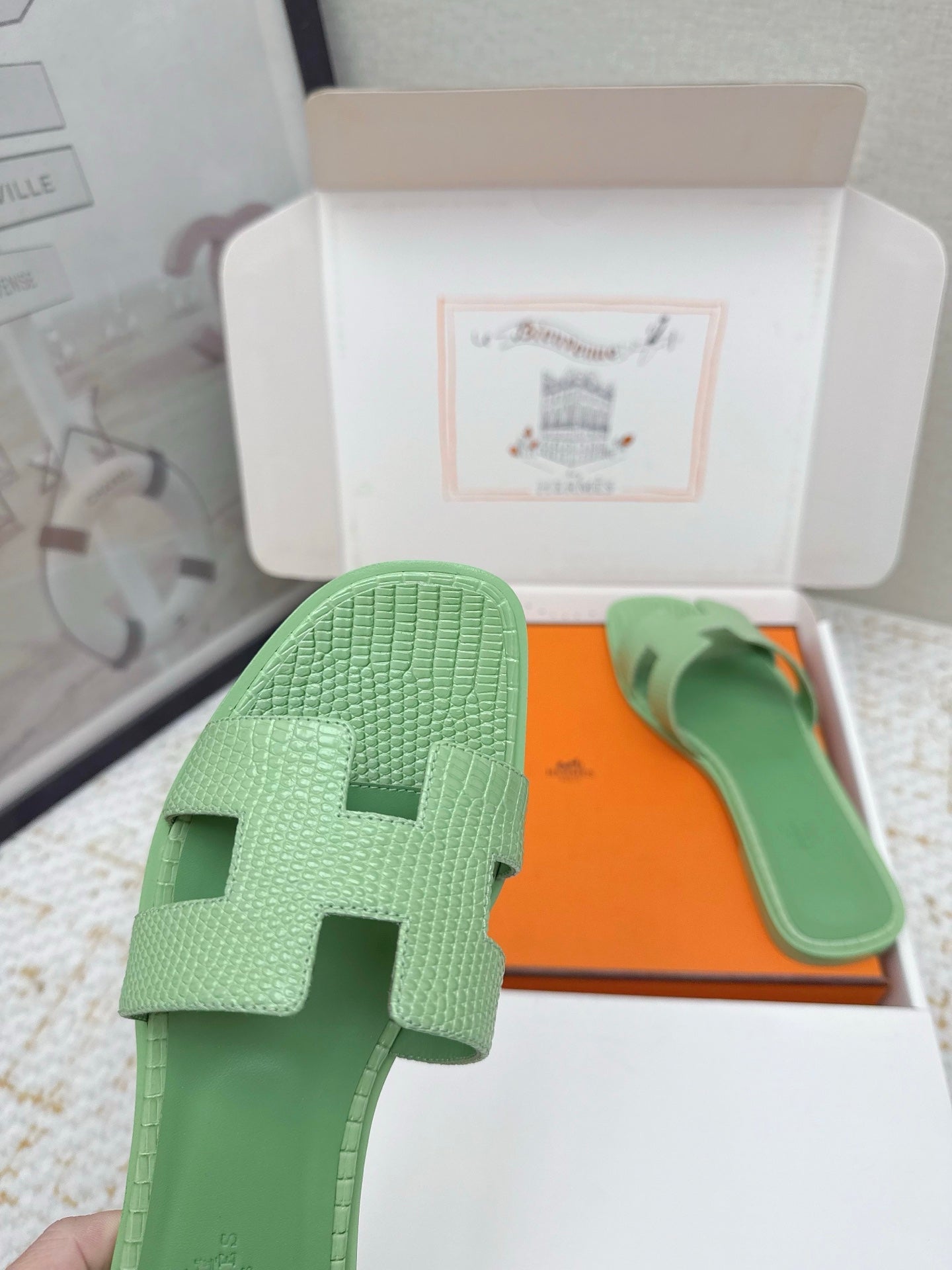 HM 26ss Oran Sandals Green Cowhide 625048