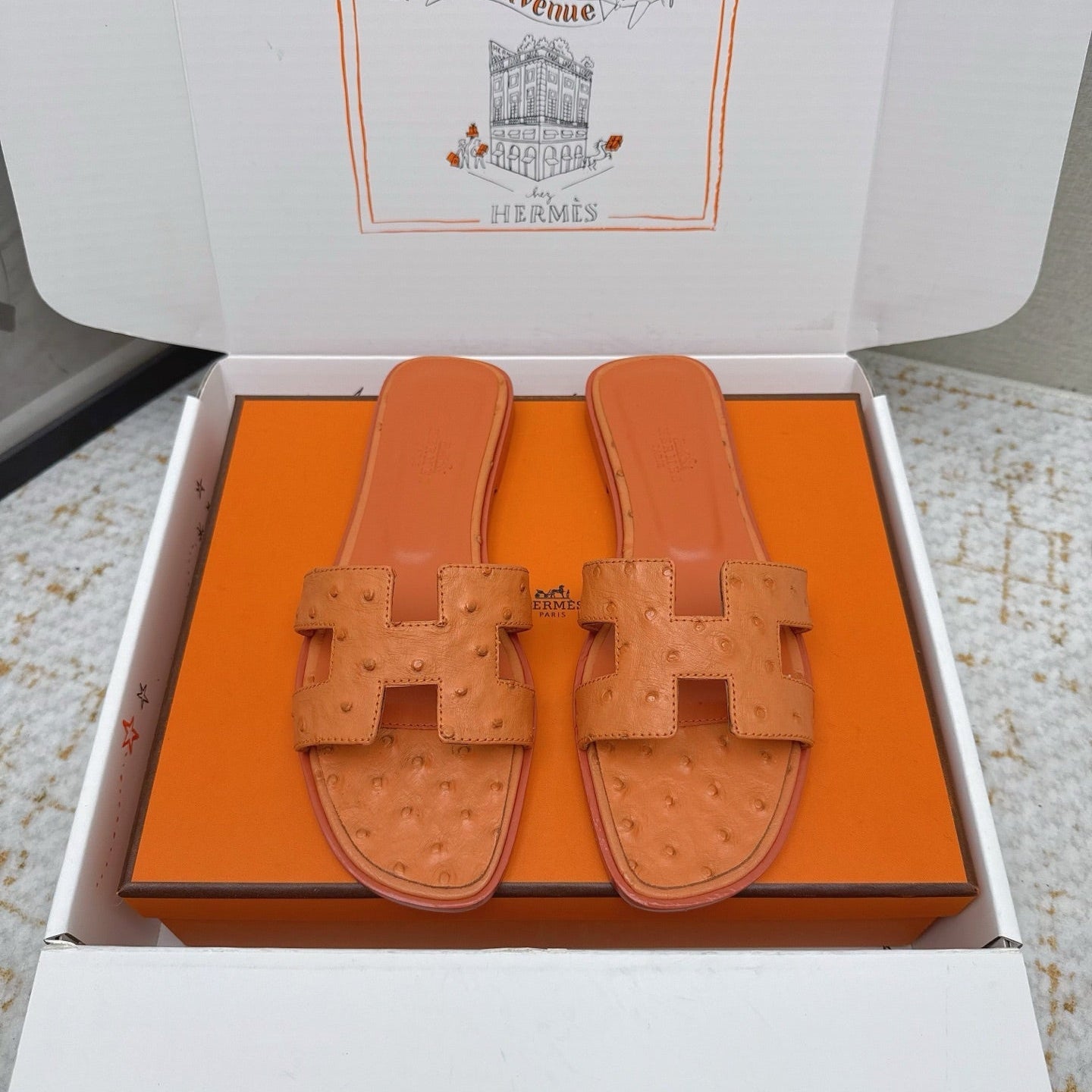 HM 26ss Oran Sandals Orange Ostrich Leather 625093