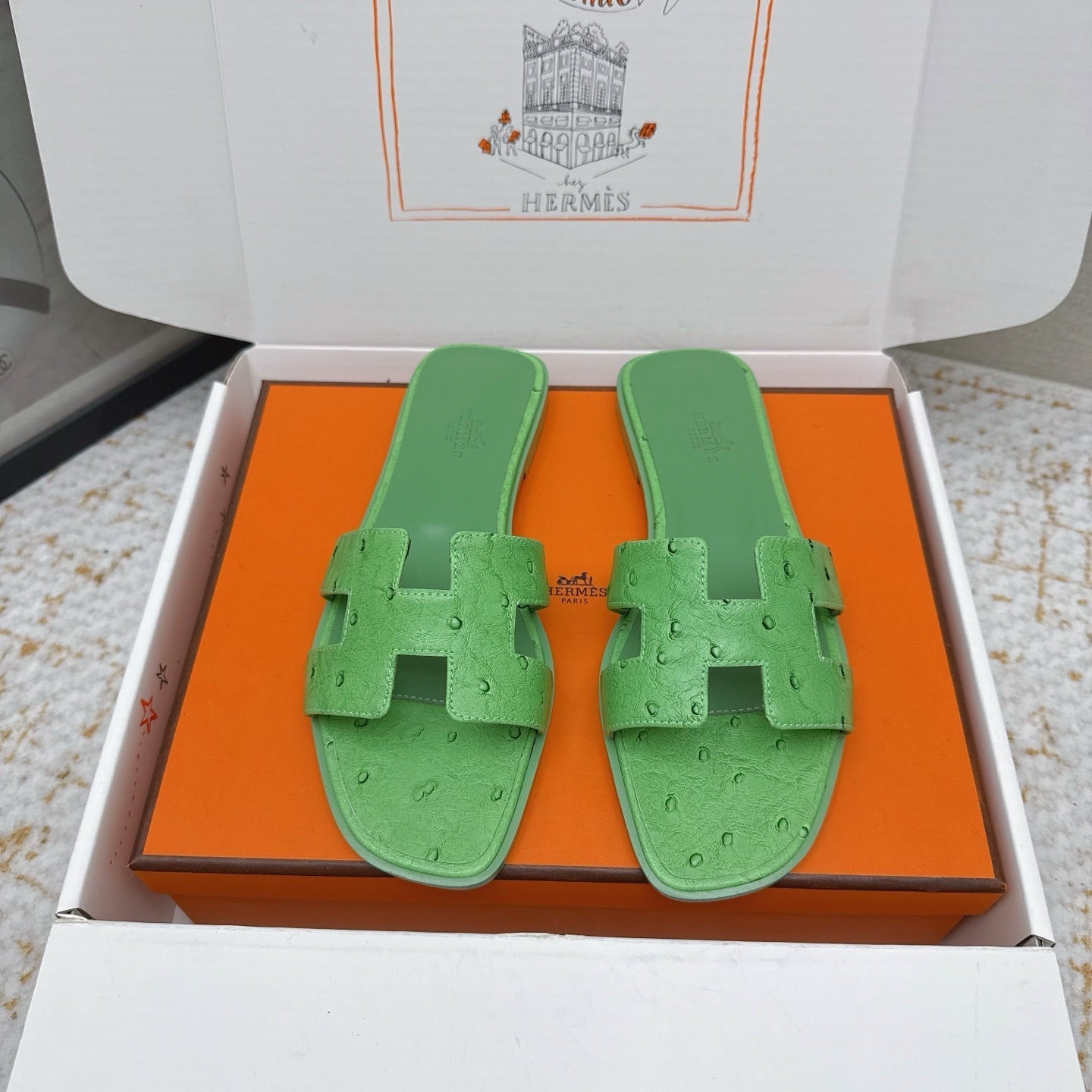 HM 26ss Oran Sandals Green Ostrich Leather 625110