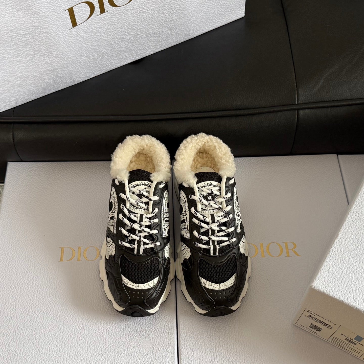 Dior 25 Chrono Sneakers Black Cream Mesh Calfskin 531389