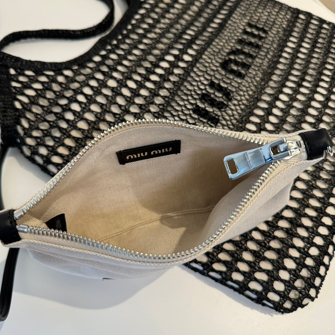 Miu' beach tote bag black canvas