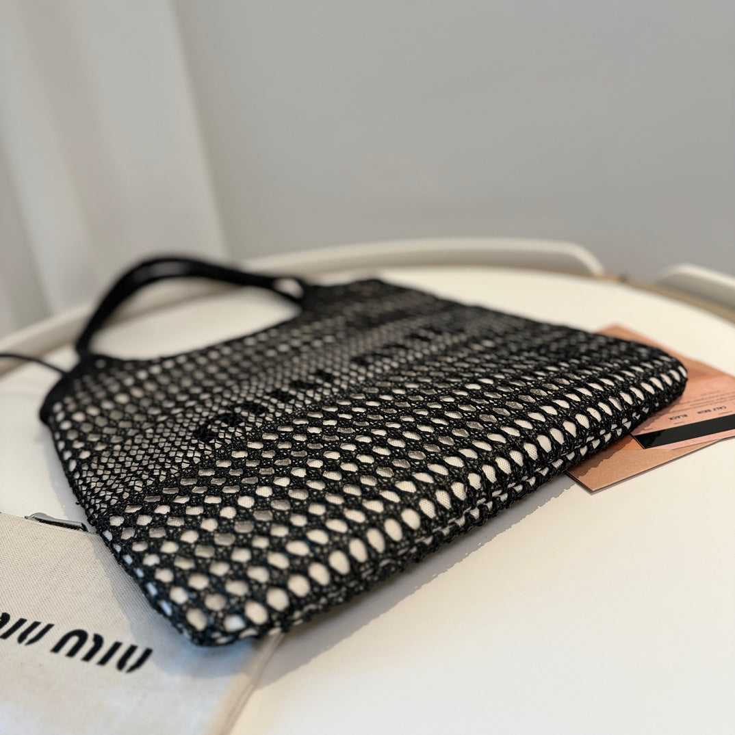 Miu' beach tote bag black canvas